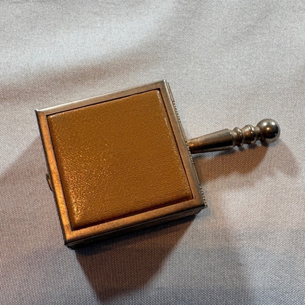 Vintage Travel Ashtray Pocket Size Gold Tone Metal Tan Leather Inlay Portable
